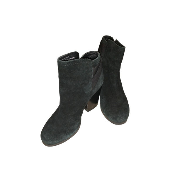 Reaction Kenneth Cole Women’s Black Suede Booties Size US 6M Normcore Fall Ready - Picture 5 of 13